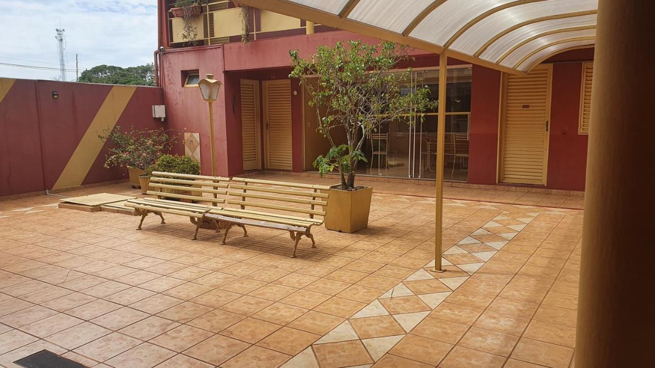 Hotel Sta Monica Marília Eksteriør billede