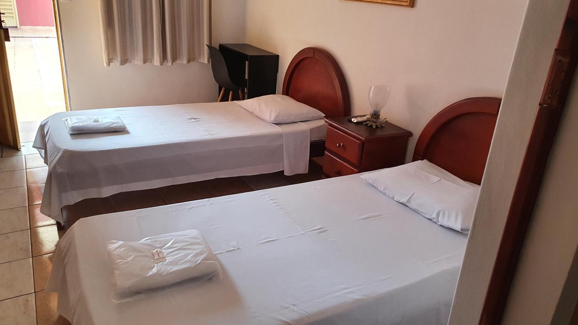 Hotel Sta Monica Marília Værelse billede